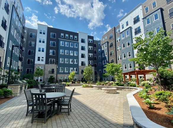 Residences At Cross Point Apartments - Lowell, MA