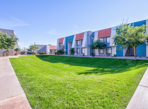 Chandler Meadows Furnished Apartments - Chandler, AZ