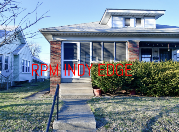 4814 E 10th St - Indianapolis, IN