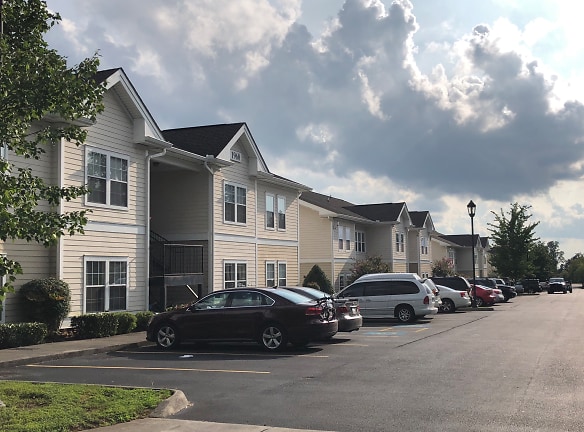 Collegewood Apartments - Morristown, TN