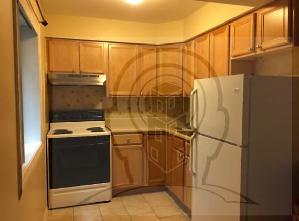 6001 N Kenmore Ave unit 207 - Chicago, IL