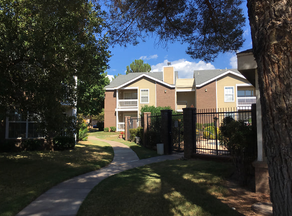 Hunter's Ridge Apartment Homes - Alamogordo, NM
