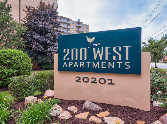 200 West Apartments, LLC - Cleveland, OH