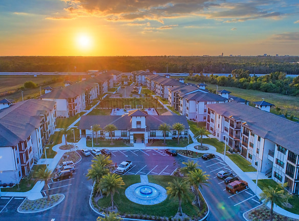 Coral Pointe At The Forum - Fort Myers, FL