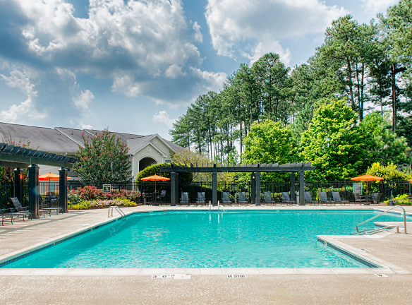 Midtown Crossing Apartments - Raleigh, NC