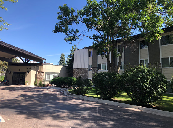 Winslow Court Apartments - Colorado Springs, CO
