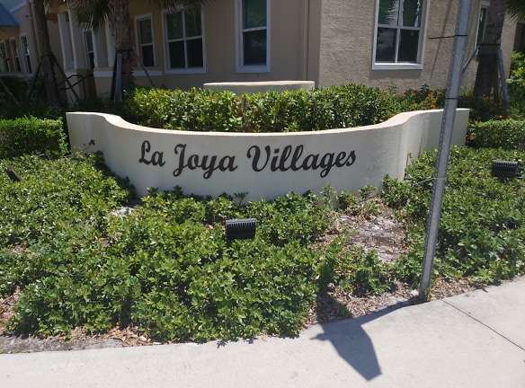 La Joya Villages Apartments - Lake Worth, FL