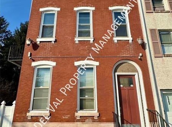 521 Cherry St unit 2 - Norristown, PA