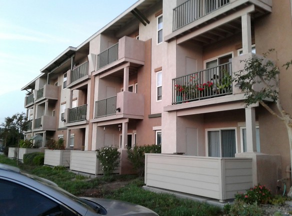 Solara Court Senior Apartment Homes - Anaheim, CA