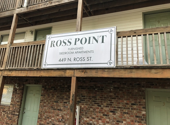 Ross Point Apartments - Auburn, AL