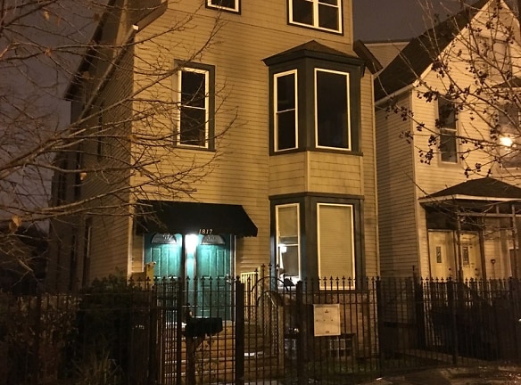 1817 N Kedzie Ave 3 Apartments - Chicago, IL