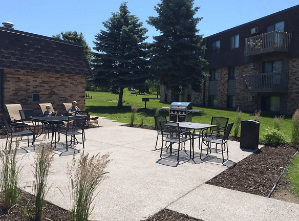 The Bluffs Apartments - Monticello, MN