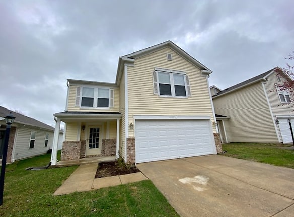 4163 Apple Creek Dr - Indianapolis, IN