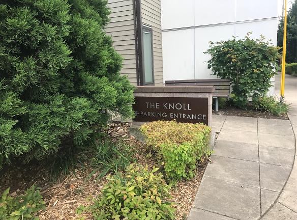 The Knoll At Tigard Apartments - Portland, OR