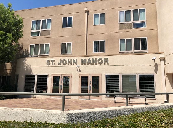 St. John Manor Apartments - Bakersfield, CA