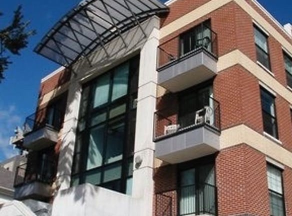 Downtown Loft - 1 Bedrorom Apartments - Bloomington, IN