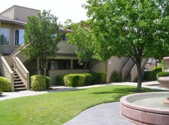 WestPointe Apartments - Fresno, CA