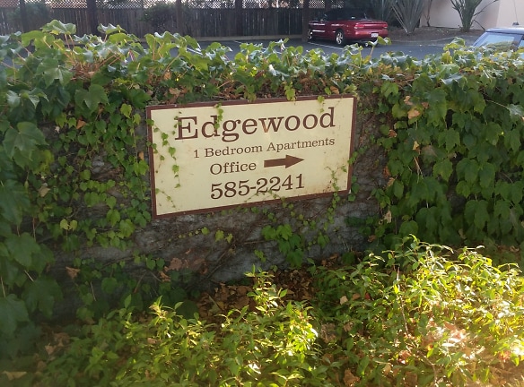 Edgewood Apartments - Rohnert Park, CA