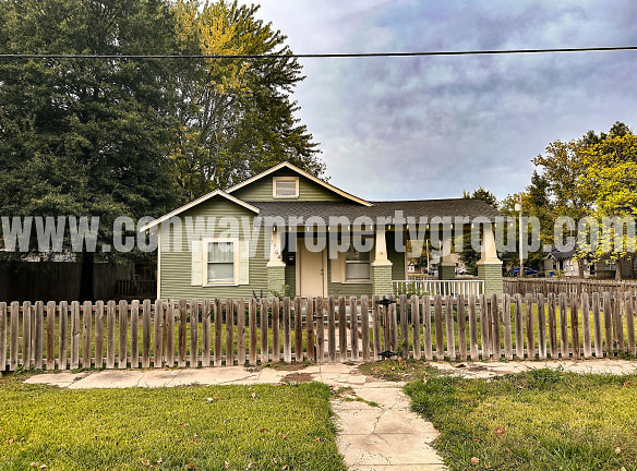 1704 Duncan St - Conway, AR