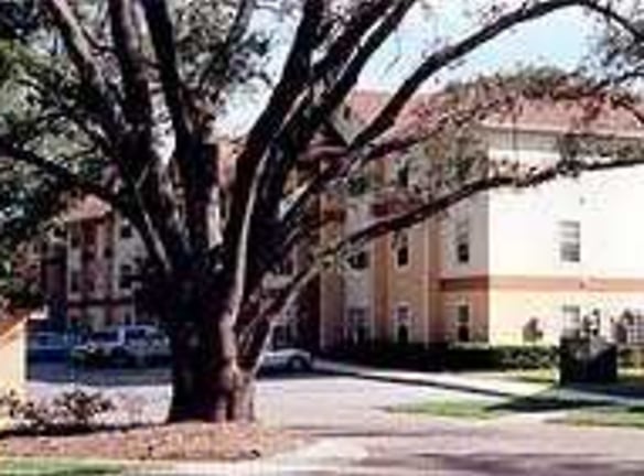 Williams Landing Apartments - Tampa, FL