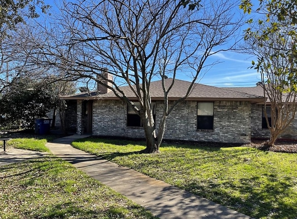 429 S 4th St - Wylie, TX