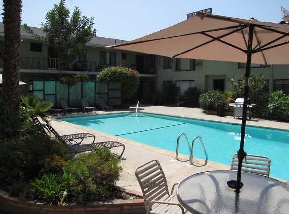 Hollyview Apartments - Los Angeles, CA