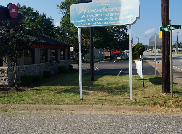 Woodcreek Apartments - Daleville, AL