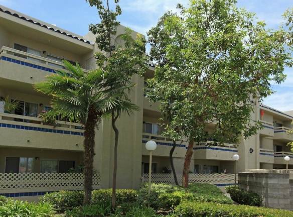 New Horizon Village Senior Apartment Homes - Anaheim, CA