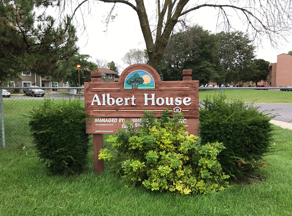 Albert House Apartments - Racine, WI