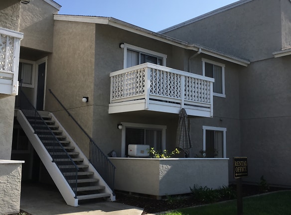 Greenbriar Apartment Homes - Chula Vista, CA