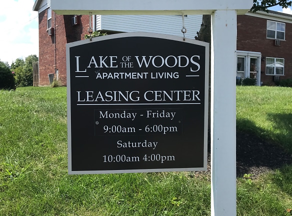 Lake Of The Woods Apartments - Mount Healthy, OH