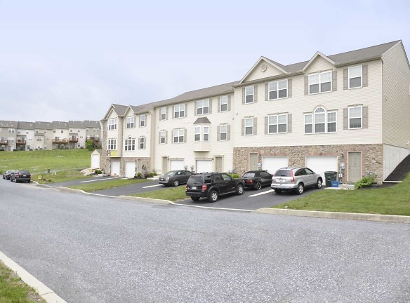 Sunpointe Townhomes - Harrisburg, PA