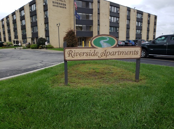 Riverside Apartments - New Castle, PA