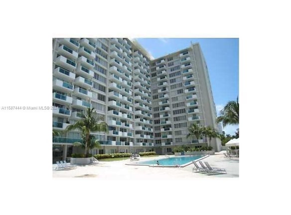 1000 West Ave #1401 - Miami Beach, FL