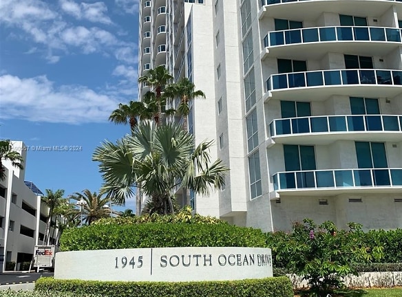 1945 S Ocean Dr #1605 - Hallandale Beach, FL