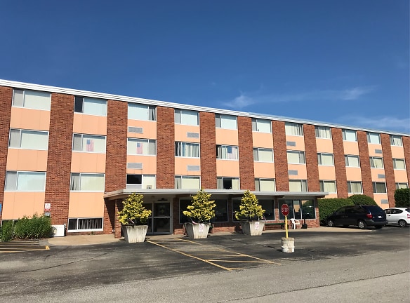 Maryvale Apartments - Erie, PA