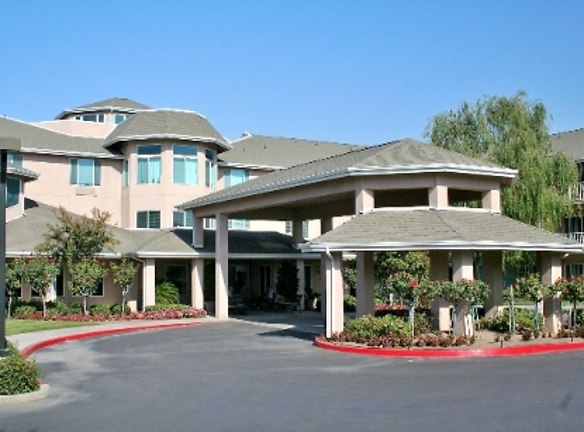 Carriage House Estates - Bakersfield, CA