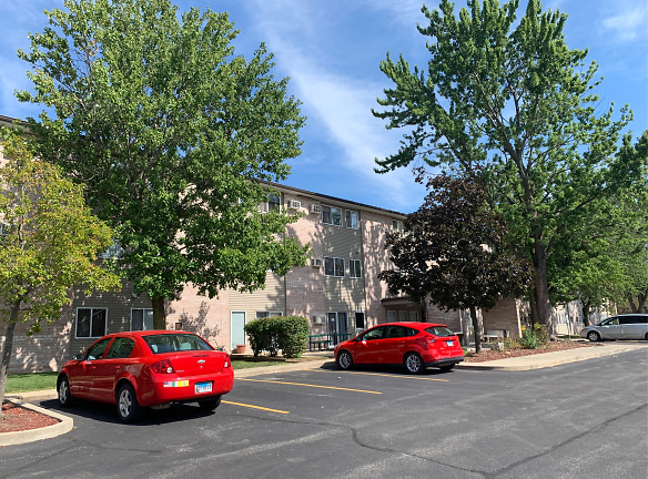 Willow Heights Apartments - Decatur, IL