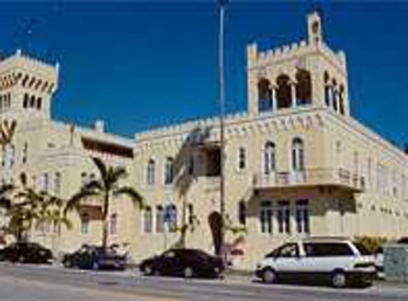 Palace Of Florence - Tampa, FL