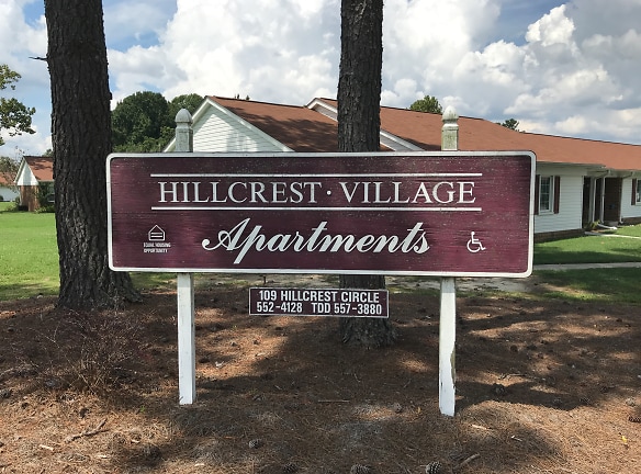 Hillcrest Village Apartments - Fuquay Varina, NC