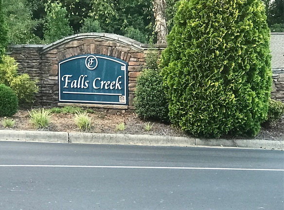 Falls Creek At Westlake Apartments - Sanford, NC