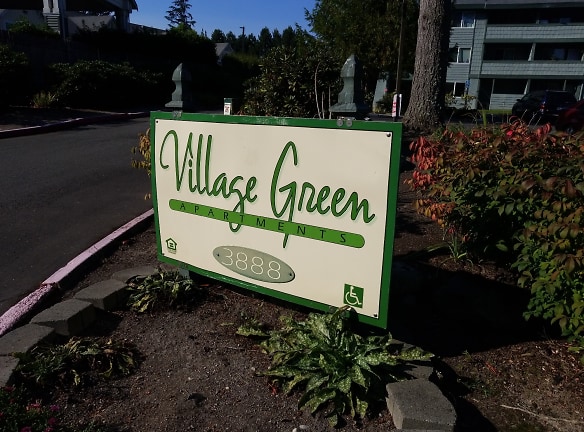 Village Green Apts Apartments - Port Orchard, WA