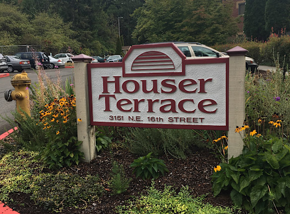 Houser Terrace Apartments - 3151 NE 16th St - Renton, WA Apartments for