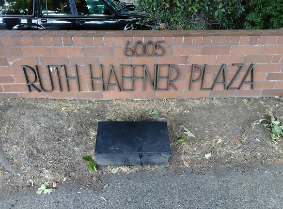 Ruth Haefner Plaza Apartments - Portland, OR