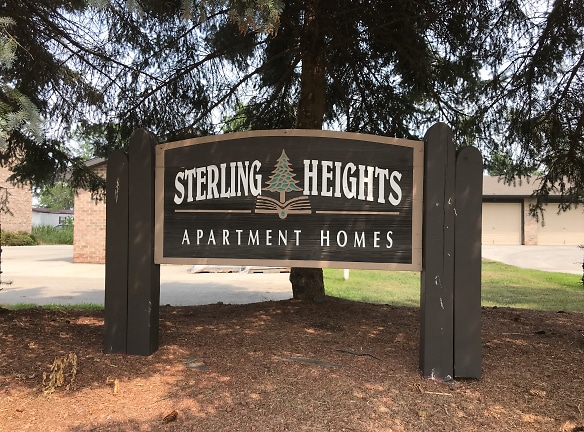 Sterling Heights Apartments - Green Bay, WI