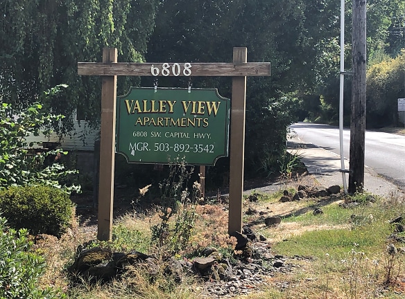 Valley View Apartments - Portland, OR