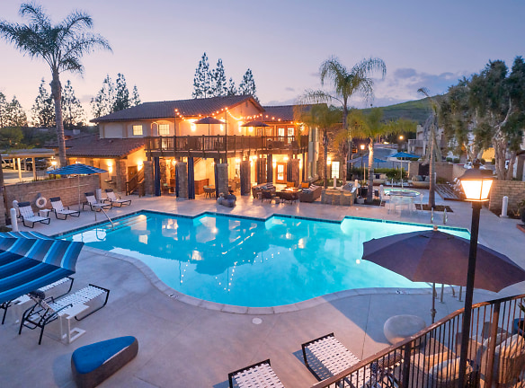 The Knolls Apartment Homes - Thousand Oaks, CA