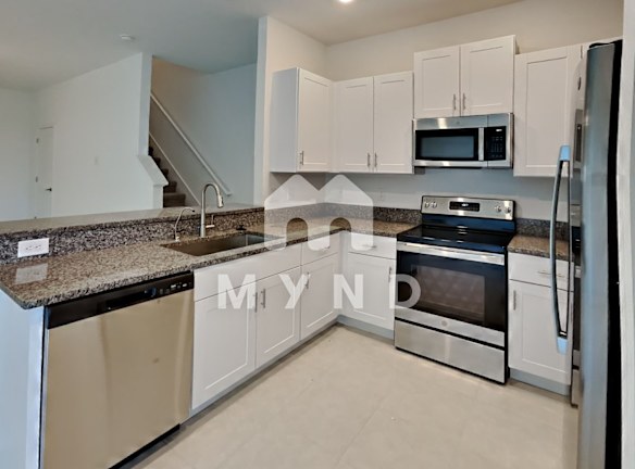 10399 Lavender Aster Trl - San Antonio, FL