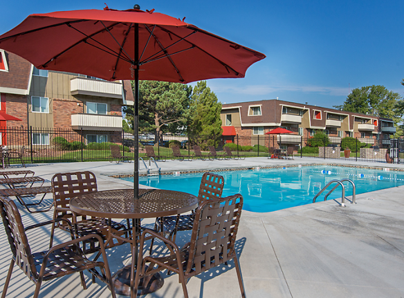 The Park At Whispering Pines Apartments - Colorado Springs, CO