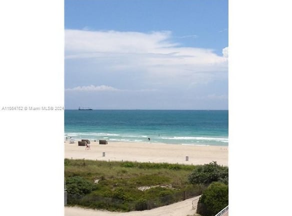 345 Ocean Dr #520 - Miami Beach, FL